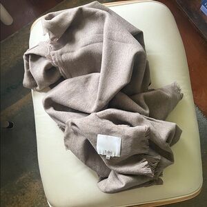 Tibi Cashmere/Wool Brown Scarf/Wrap